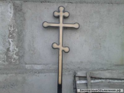 Как правильно поставить крест на могиле